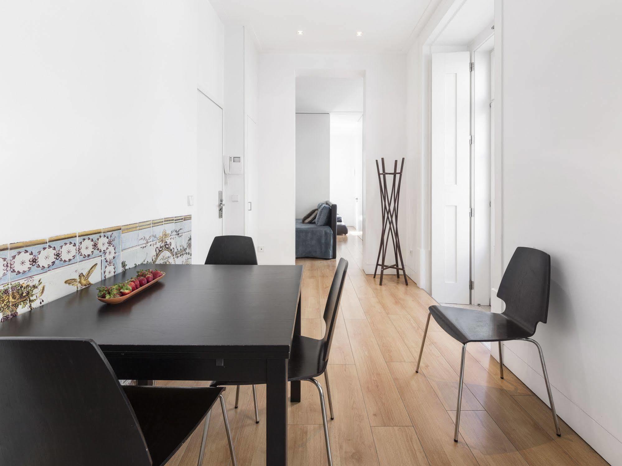 Lisbon Serviced Apartments - Baixa Eksteriør bilde