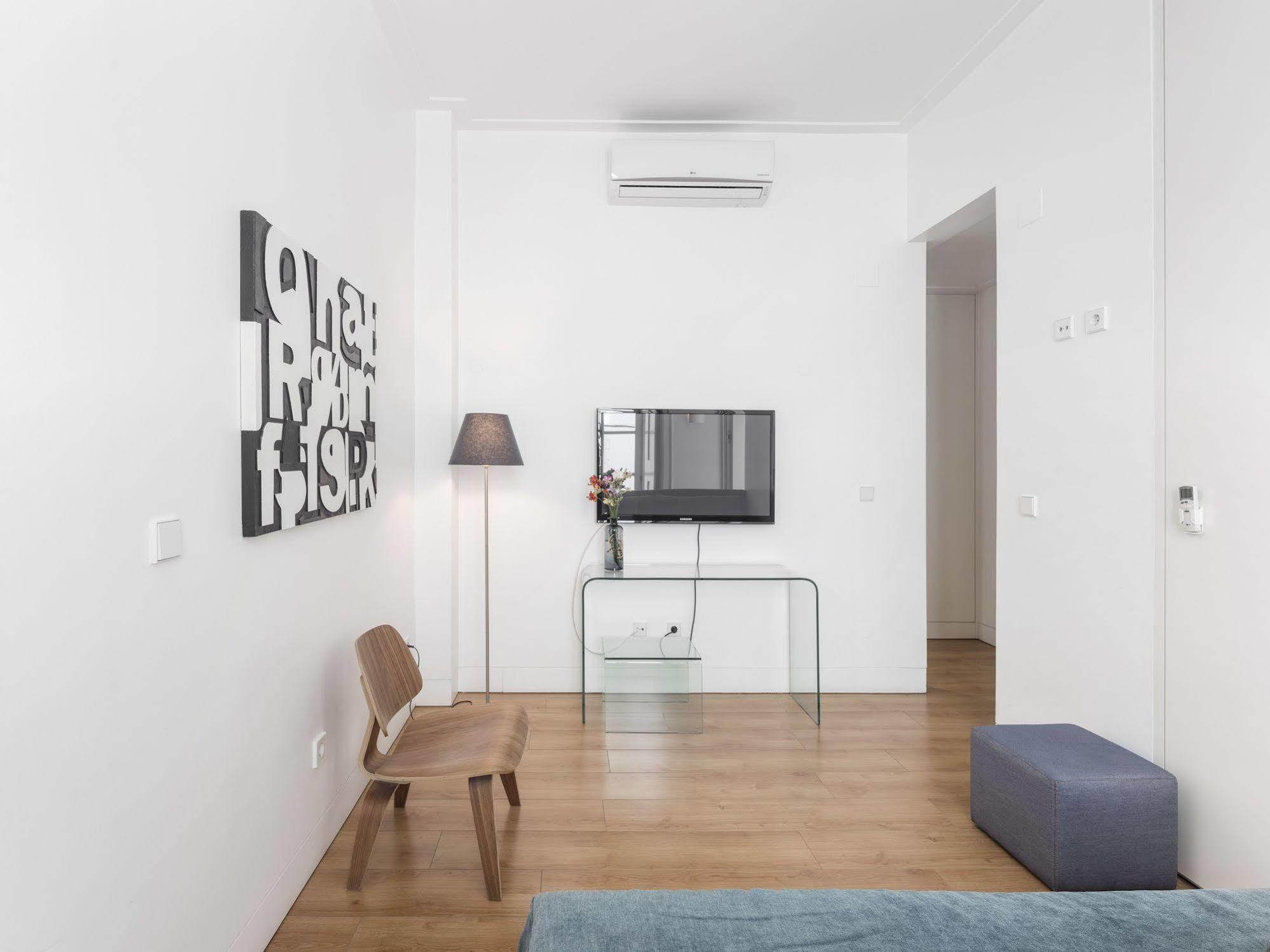 Lisbon Serviced Apartments - Baixa Eksteriør bilde