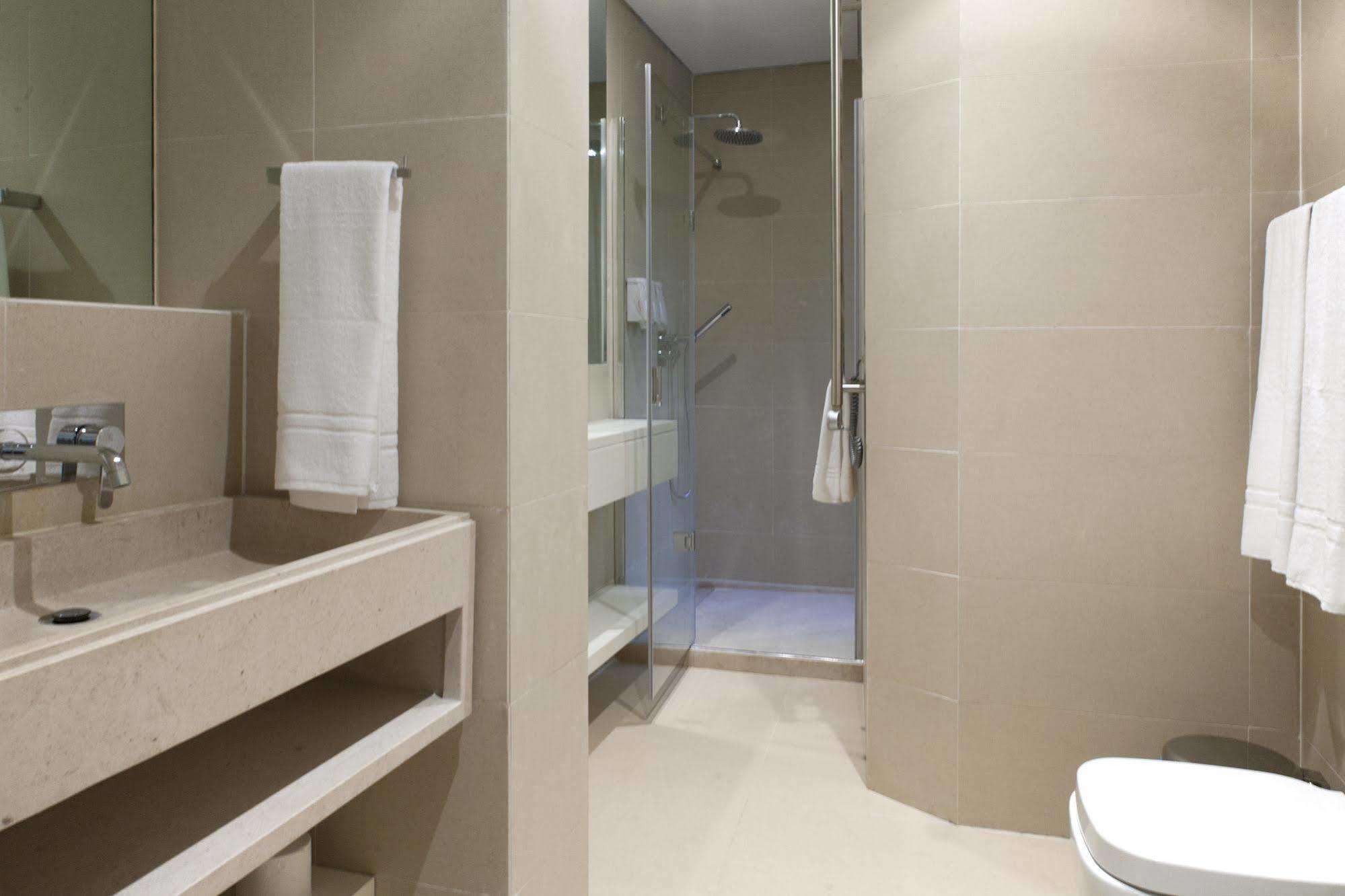 Lisbon Serviced Apartments - Baixa Eksteriør bilde