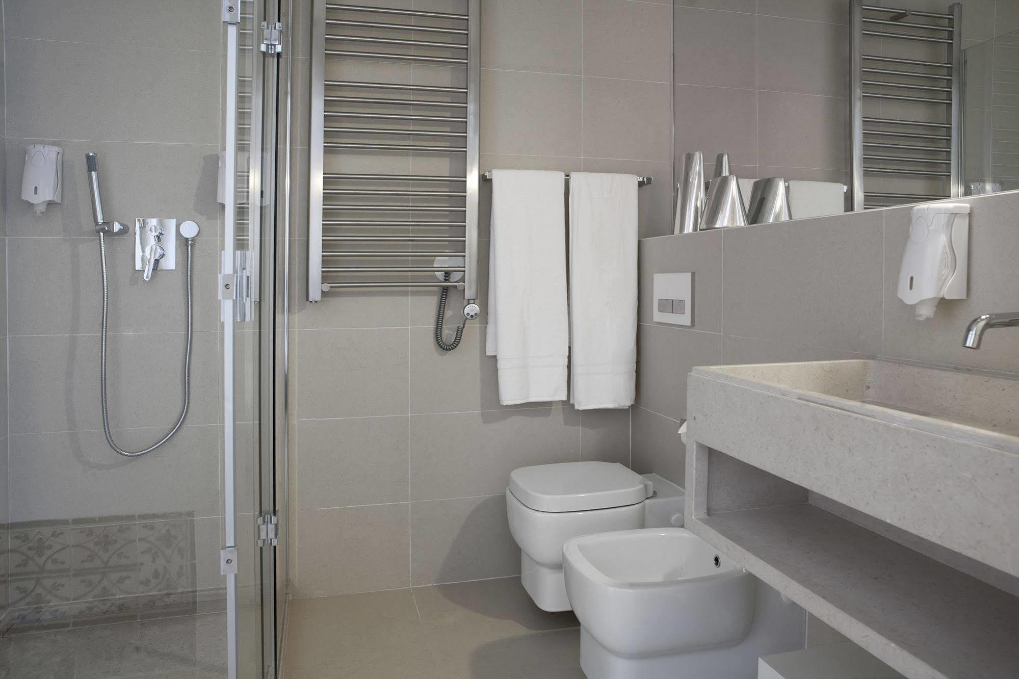 Lisbon Serviced Apartments - Baixa Eksteriør bilde